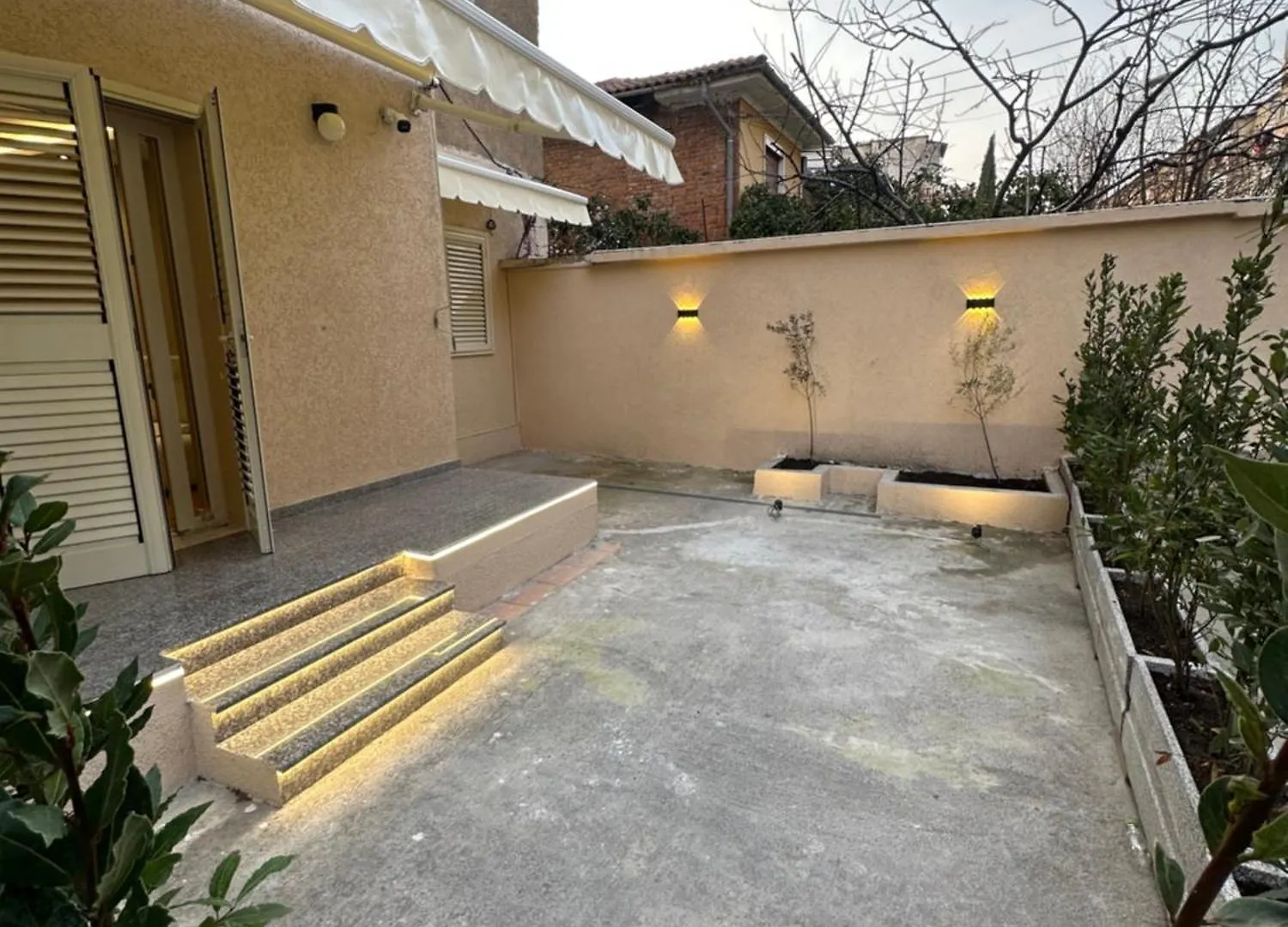 Luxury Center Apartments ティラナ